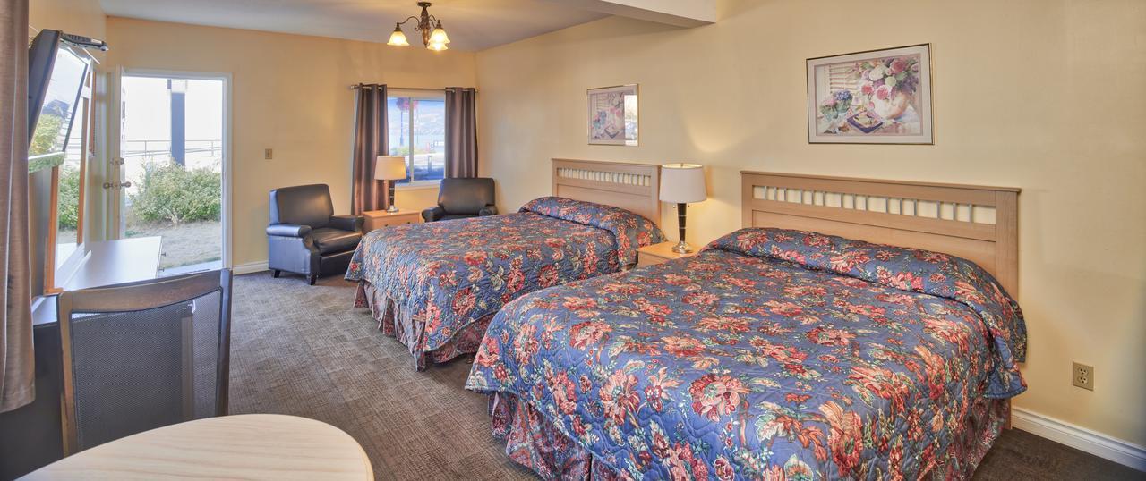 Black Sea Motel Penticton Exterior photo